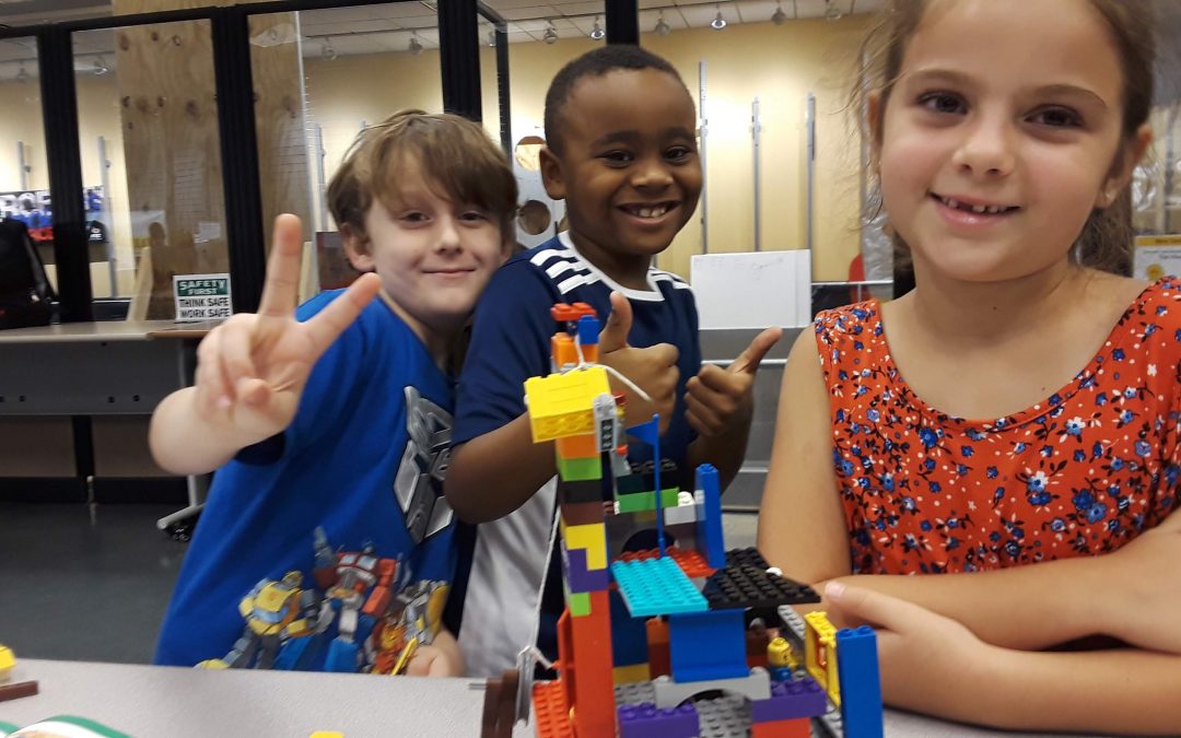 ROBOTICON Team Spotlight: Meet the Pikachu Boomtown Fennekin Raptors!