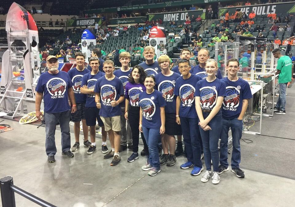ROBOTICON 2022 Team Spotlight: Meet FRC Team 1557 – 12 Volt Bolt!